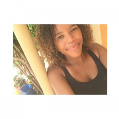 Sharnelis Paulina