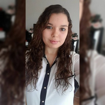 Talentcard van yasmine ouzine